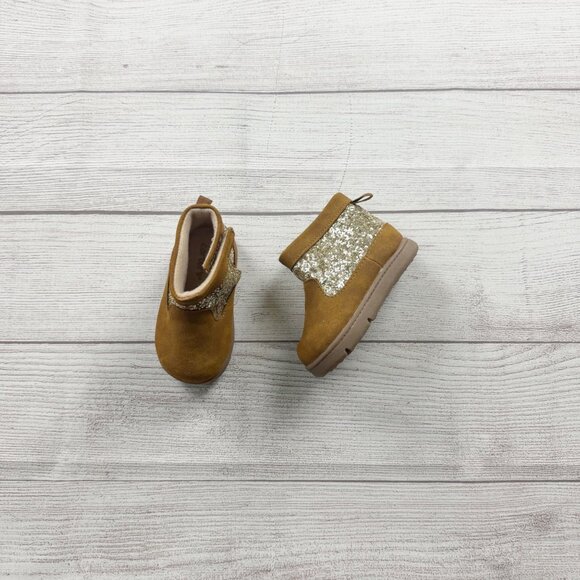 Carter's Other - Carter’s Toddler Girls Boots Tan Glitter Chelsea Booties Faux Fur 4